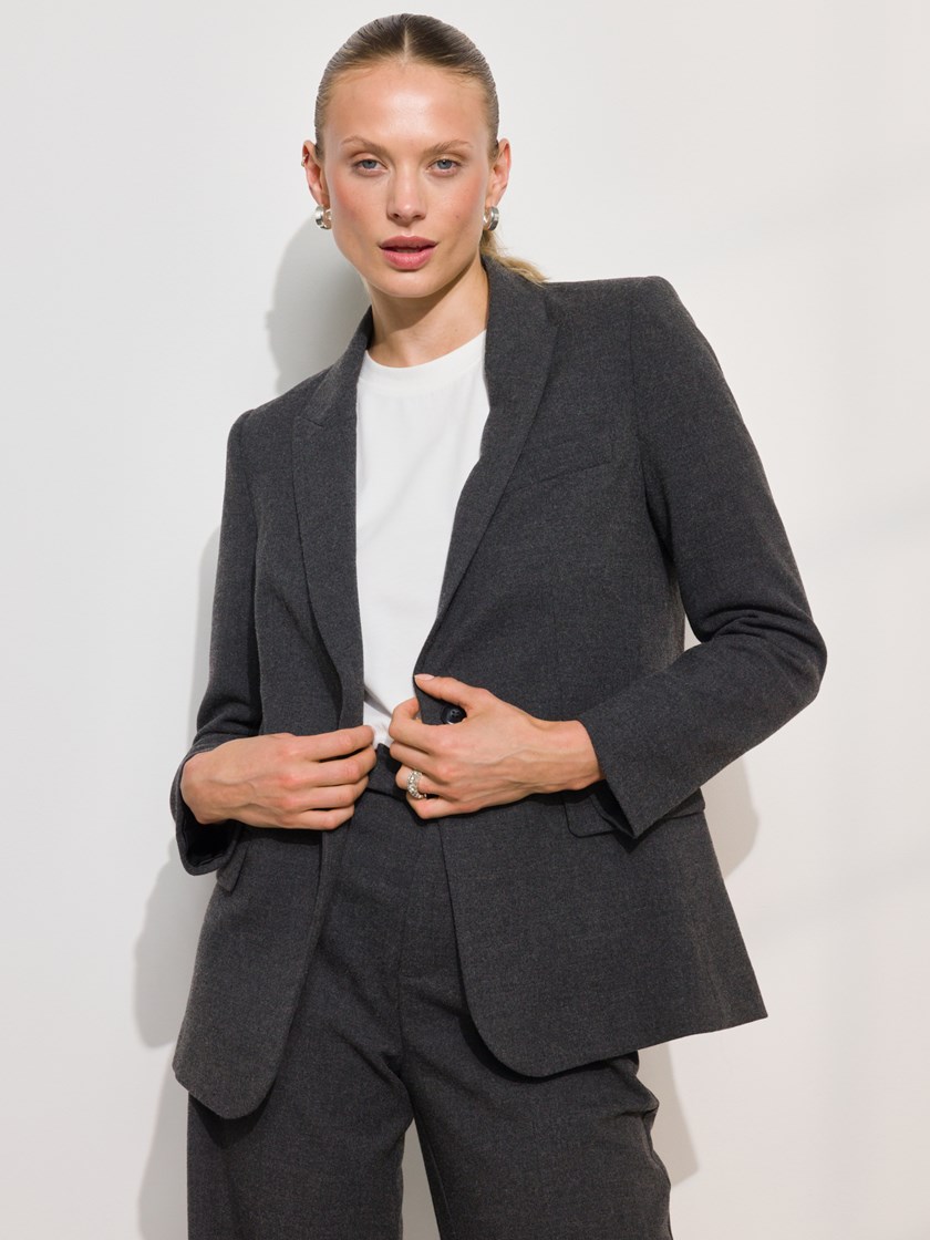 7508544 C31 7508544_C31-DONNA-A24-Modell-Front_chn=match_2194_Alyson blazer C31_Alyson blazer C31 7508544.jpg_Front||Front