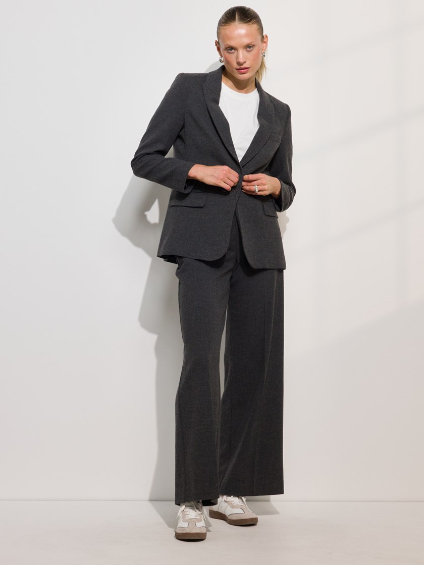 7508544 C31 7508544_C31-DONNA-A24-Modell-Front_chn=match_3795_Alyson blazer C31_Alyson blazer C31 7508544.jpg_Front||Front