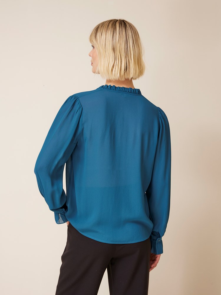 Louna bluse 7508553_EIB-JEANPAUL-A24-Front_1690_Louna bluse EIB_Louna bluse EIB 7508553.jpg_Front||Front
