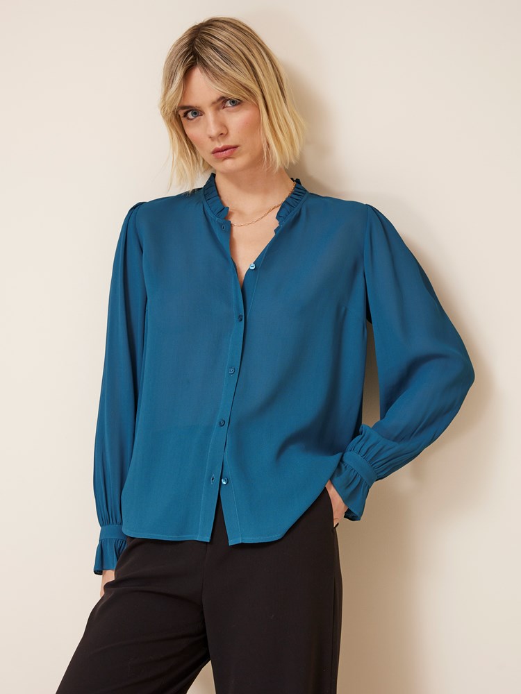 Louna bluse 7508553_EIB-JEANPAUL-A24-Front_3662_Louna bluse EIB_Louna bluse EIB 7508553.jpg_Front||Front