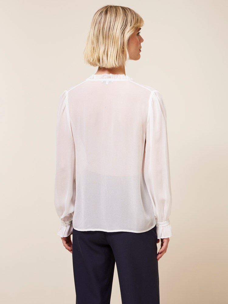 Louna bluse 7508553_O79-JEANPAUL-A24-Front_8816_Louna bluse O79_Louna bluse O79 7508553.jpg_Front||Front