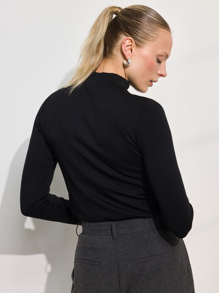 Melinda pologenser 7508554_CAB-DONNA-A24-Modell-Back_chn=match_7213_Melinda pologenser CAB 7508554.jpg_Back||Back
