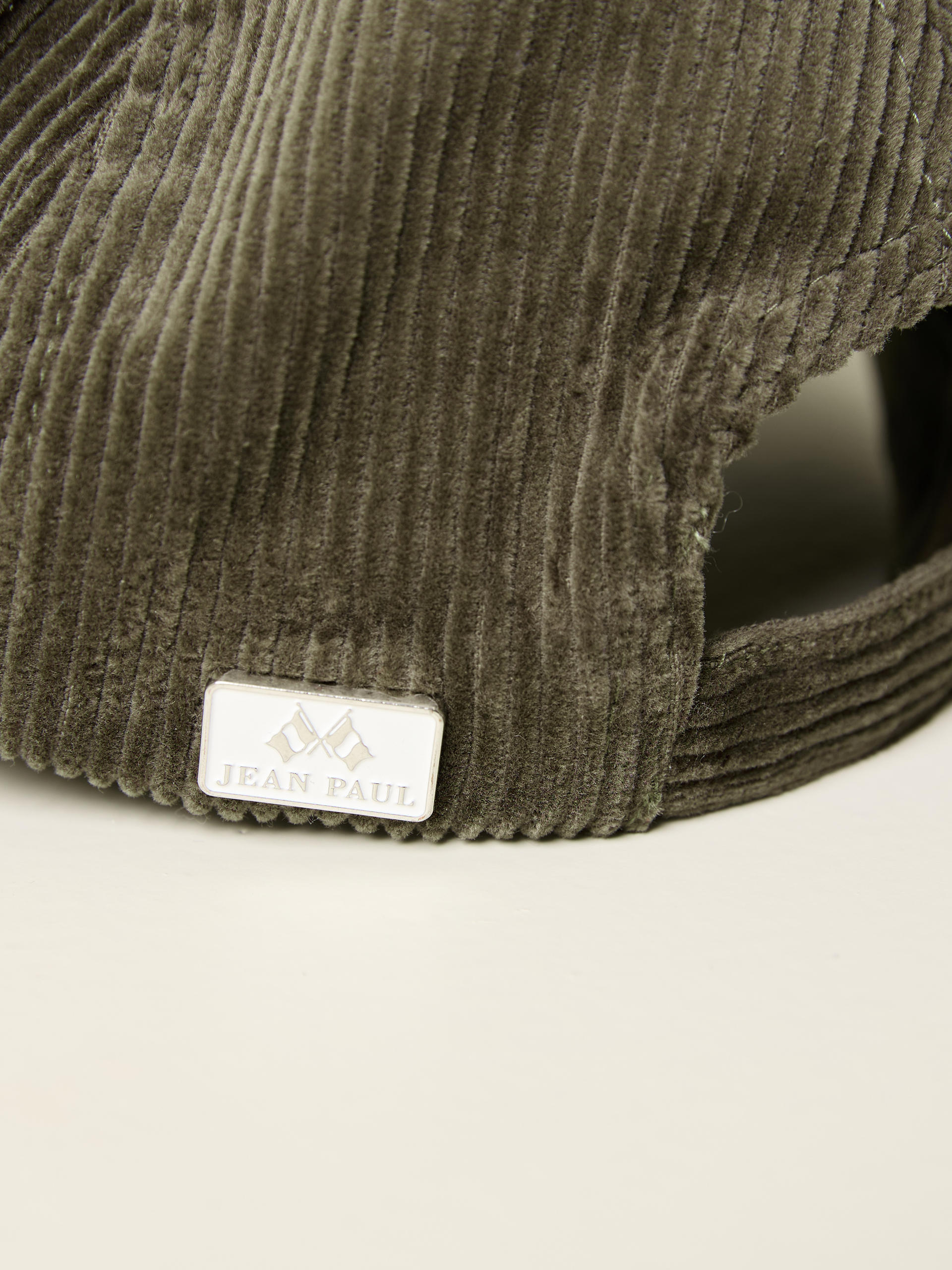 Alvin cap 7508560_GMR-JEANPAUL-A24-Front_1047_Alvin cap GMR 7508560.jpg_