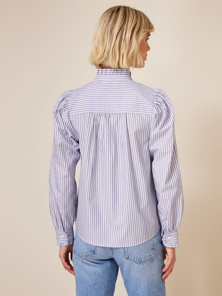 Petra bluse 7508565_E8S-JEANPAUL-A24-Front_7182_Petra bluse E8S 7508565.jpg_Front||Front