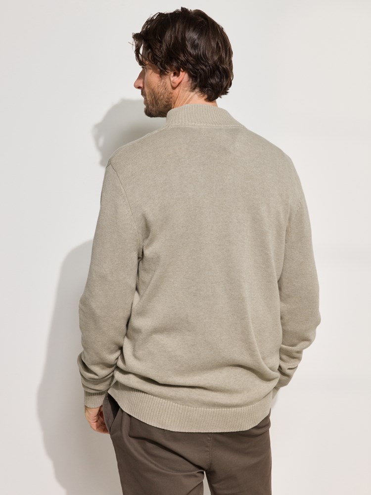 Westland zip genser 7508600_AM9-REDFORD-A24-Modell-Back_chn=match_2994_Westland zip genser AM9_Westland zip genser AM9 7508600.jpg_Back||Back