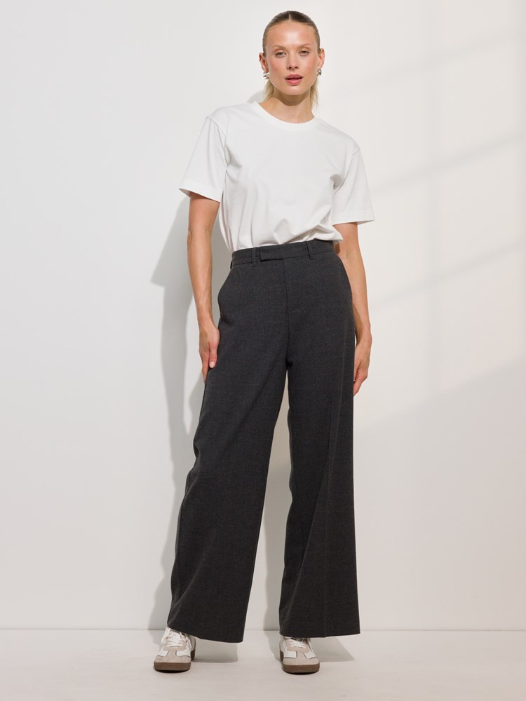 Alyson bukse 7508629_C31-DONNA-A24-Modell-Front_chn=match_181_Alyson bukse C31_Alyson bukse C31 7508629.jpg_Front||Front