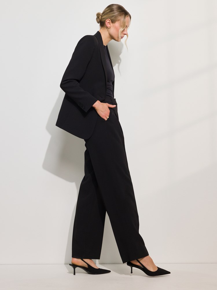 Poliani blazer 7508686_CAB-MARIEPHILIPPE-A24-Modell-Right_chn=match_6219_Poliani blazer CAB_Poliani blazer CAB 7508686.jpg_Right||Right