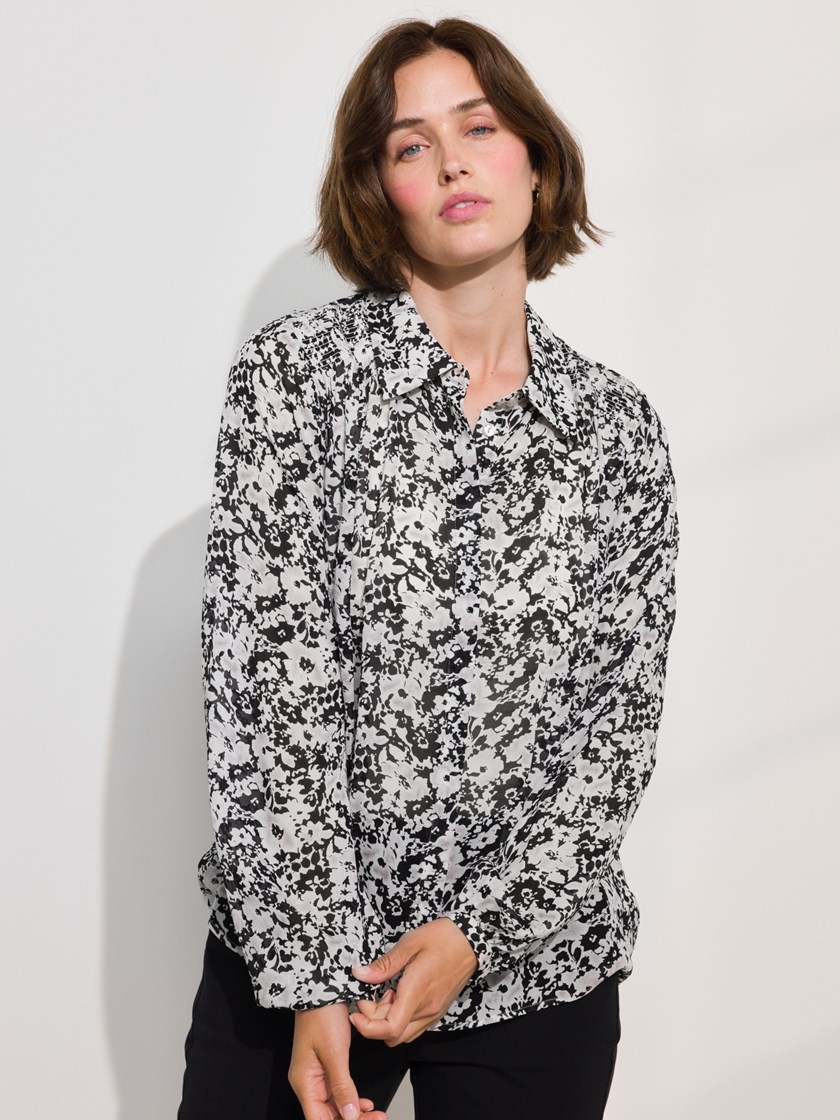7508697 CAB 7508697_CAB-MARIEPHILIPPE-A24-Modell-Front_chn=match_218_Angela bluse CAB.jpg_Front||Front
