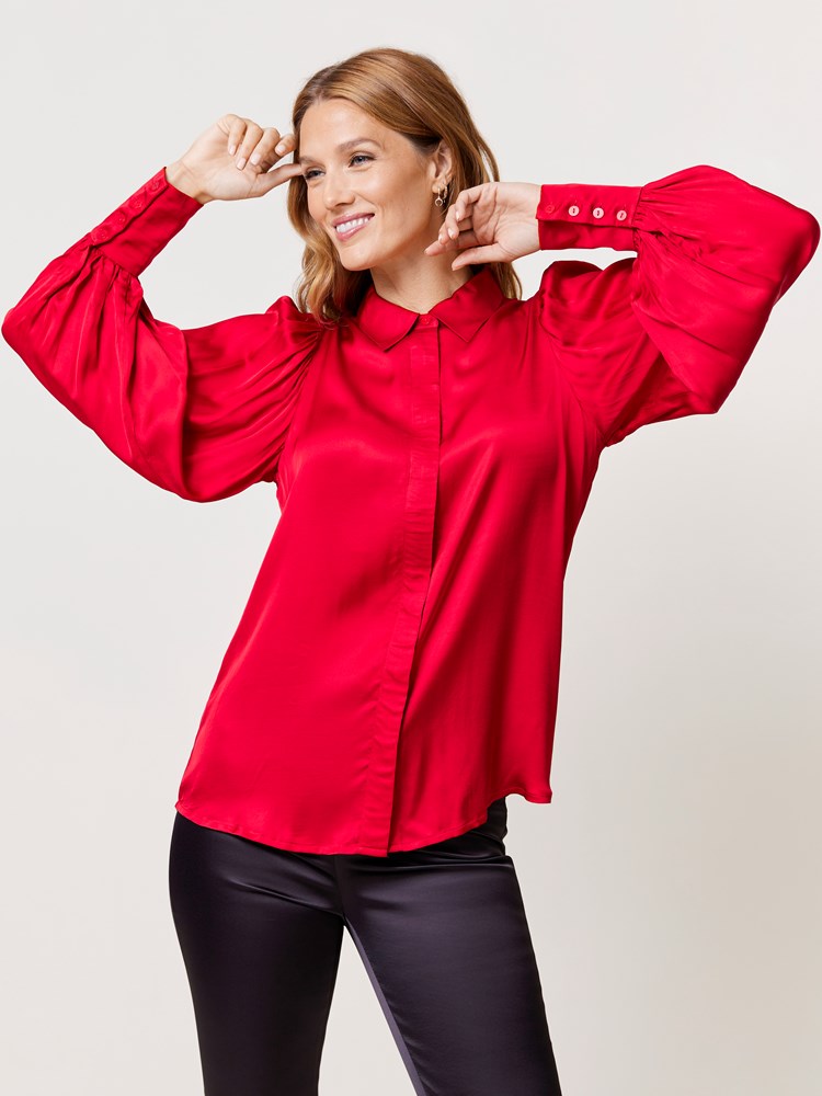 Sandra bluse 7508705_K5O-MARIEPHILIPPE-W24-Modell-Front_chn=match_9661_Sandra bluse K5O_Sandra bluse K5O 7508705.jpg_Front||Front