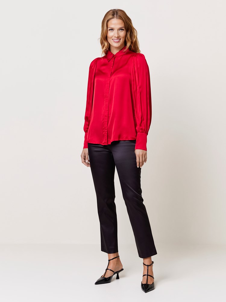 Sandra bluse 7508705_K5O-MARIEPHILIPPE-W24-Modell-Front_chn=match_9664_Sandra bluse K5O_Sandra bluse K5O 7508705.jpg_Front||Front
