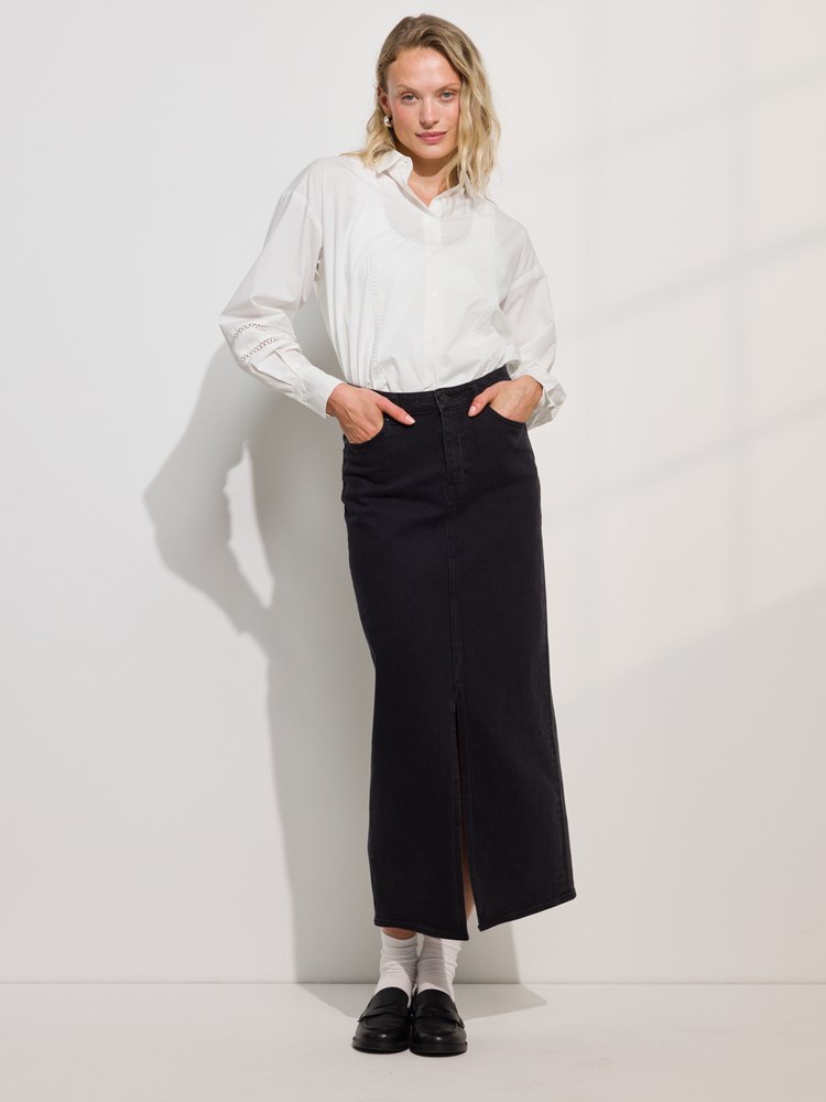 Rosie skjorte 7508785_O68-DONNA-A24-Modell-Front_chn=match_7037_Rosie skjorte O68 7508785.jpg_Front