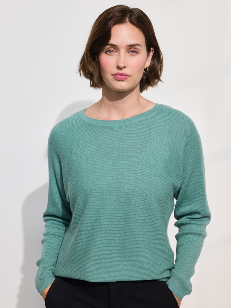 Mona genser i ullblanding 7508925_I6S-MARIEPHILIPPE-A24-Modell-Front_chn=match_6303_Mona genser i ullblanding I6S_Mona genser i ullblanding I6S 7508925.jpg_Front||Front