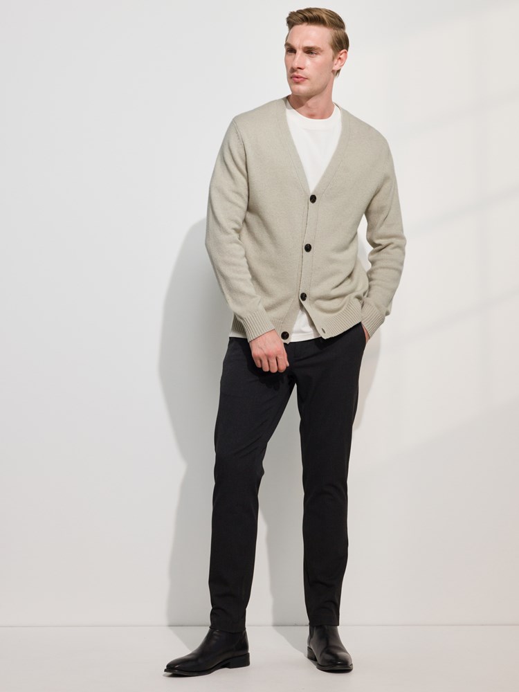 Nicolo cardigan 7509043_I2V-MARIOCONTI-A24-Modell-Front_chn=match_155_Nicolo cardigan I2V 7509043.jpg_Front