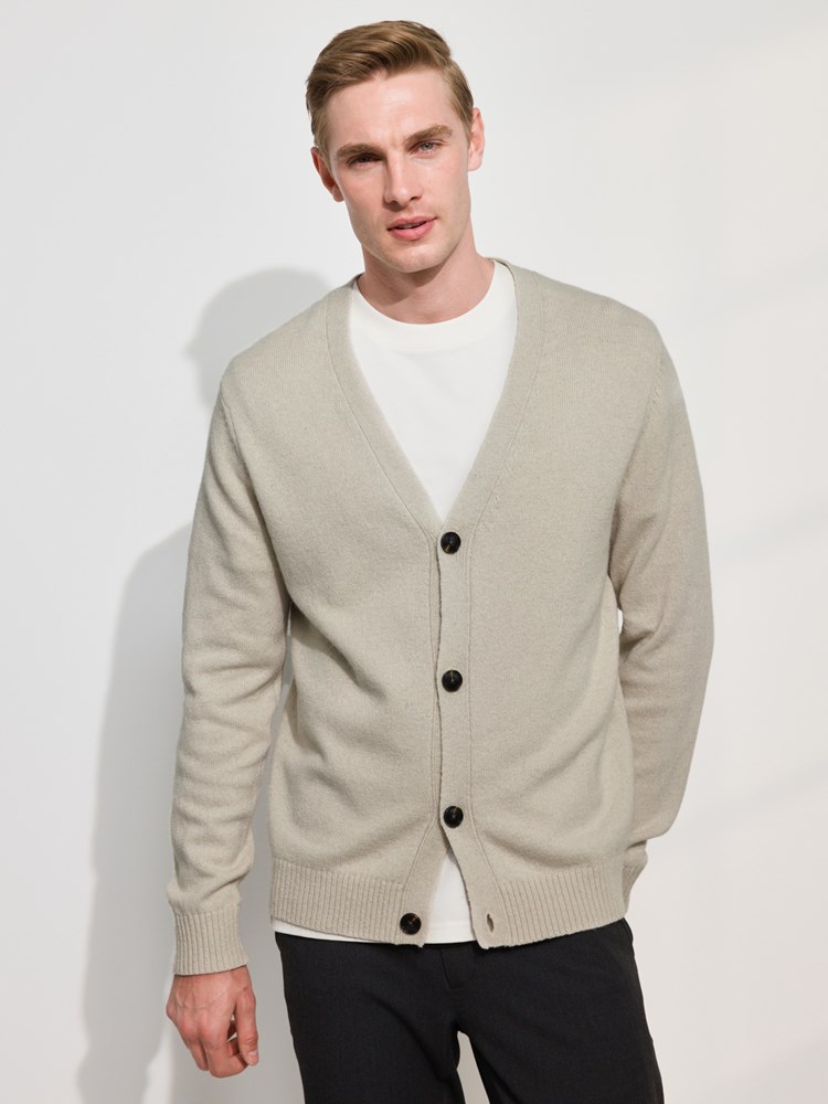 Nicolo cardigan 7509043_I2V-MARIOCONTI-A24-Modell-Front_chn=match_5286_Nicolo cardigan I2V 7509043.jpg_Front