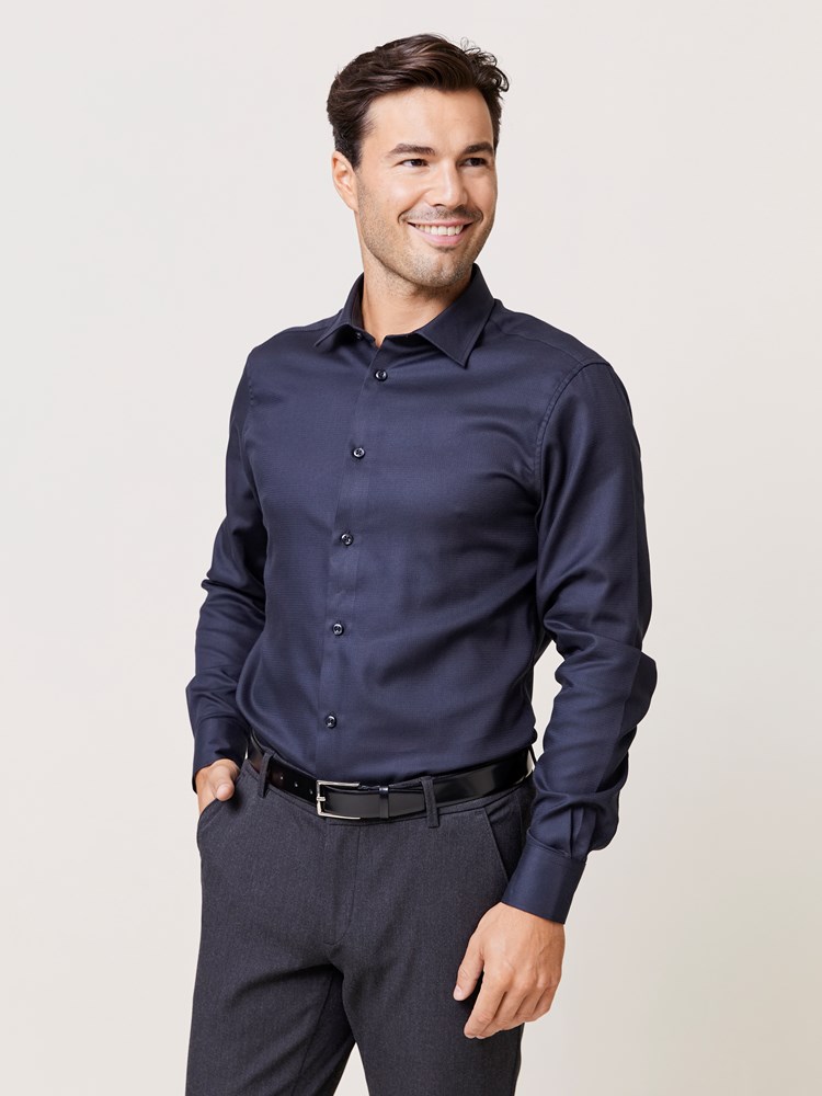 Ricardo skjorte 7509066_CAD-MARIOCONTI-W24-Modell-Front_chn=match_3464_Ricardo skjorte CAD_Ricardo skjorte CAD 7509066.jpg_Front||Front