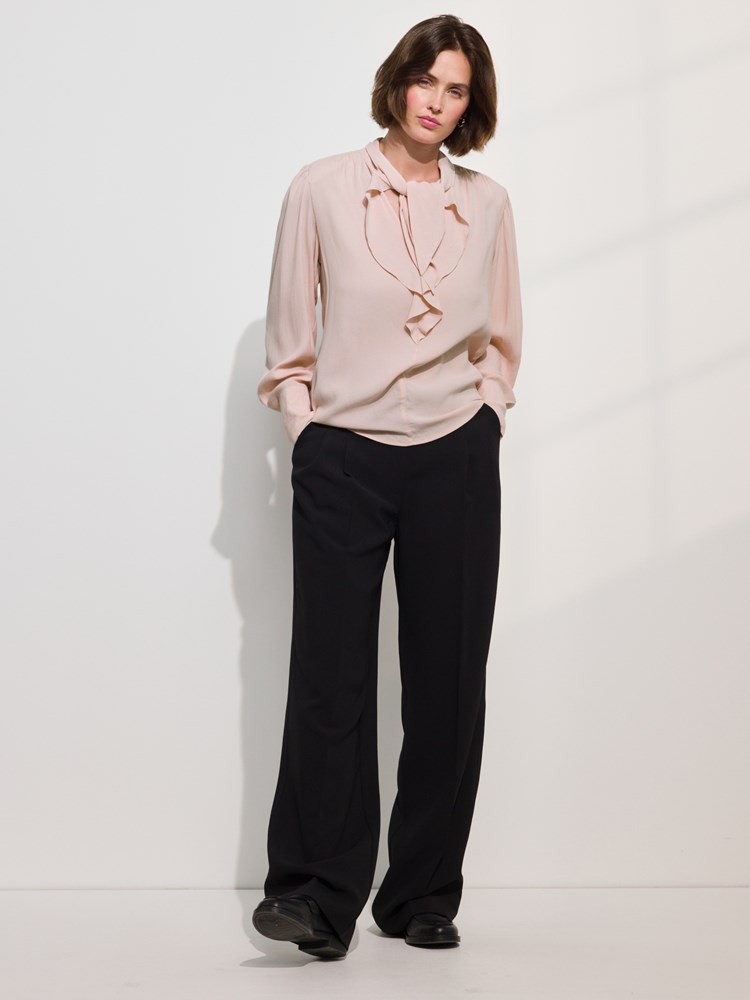 Ina bluse 7509105_MJL-MARIEPHILIPPE-A24-Modell-Left_chn=match_9616_Ina bluse MJL_Ina bluse MJL 7509105.jpg_Left||Left