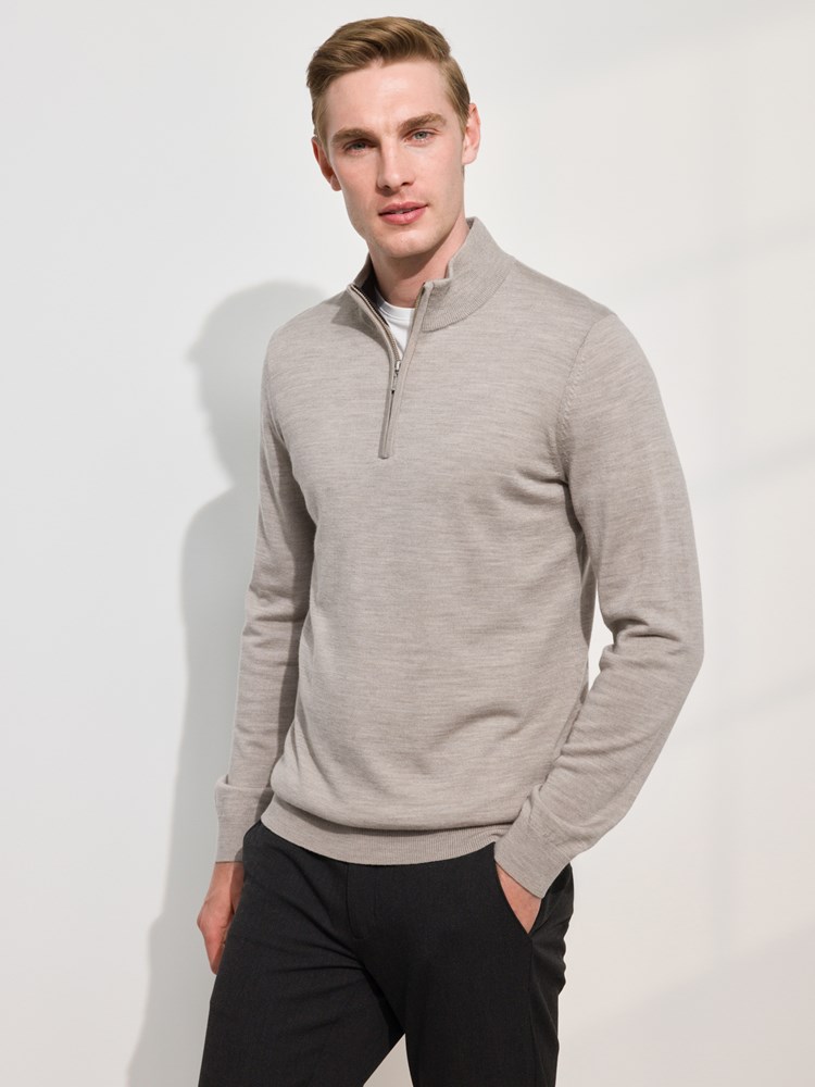 Berto merino zip genser 7509118_AFI-MARIOCONTI-A24-Modell-Front_chn=match_8001_Berto merino zip genser AFI_Berto merino zip genser AFI 7509118.jpg_Front||Front