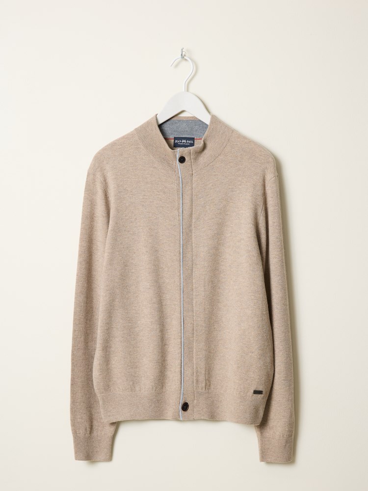 Ethan merino cardigan 7509169_AEI-JEANPAUL-W24-Front_7679_Ethan merino cardigan AEI 7509169.jpg_Front||Front