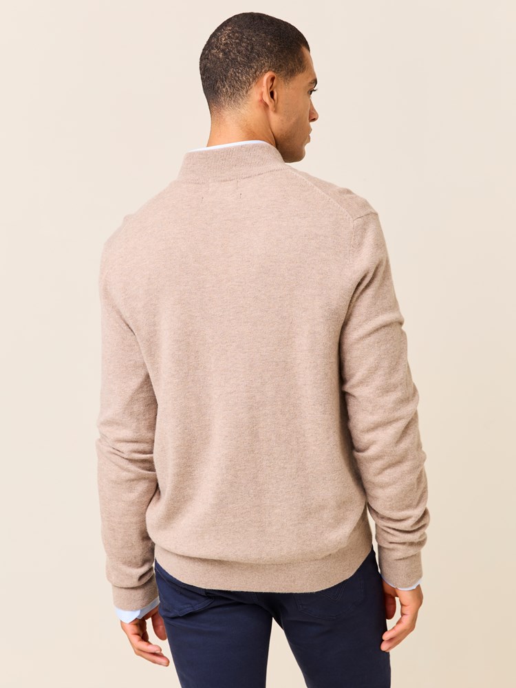Ethan merino cardigan 7509169_AEI-JEANPAUL-W24-Modell-Front_8819_Ethan merino cardigan AEI 7509169.jpg_Front||Front
