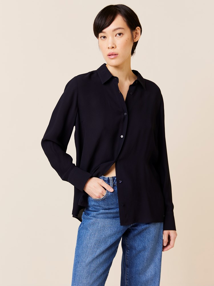 Salima bluse 7509194_EM6-JEANPAUL-W24-Front_6654_Salima bluse EM6_Salima bluse EM6 7509194.jpg_Front||Front
