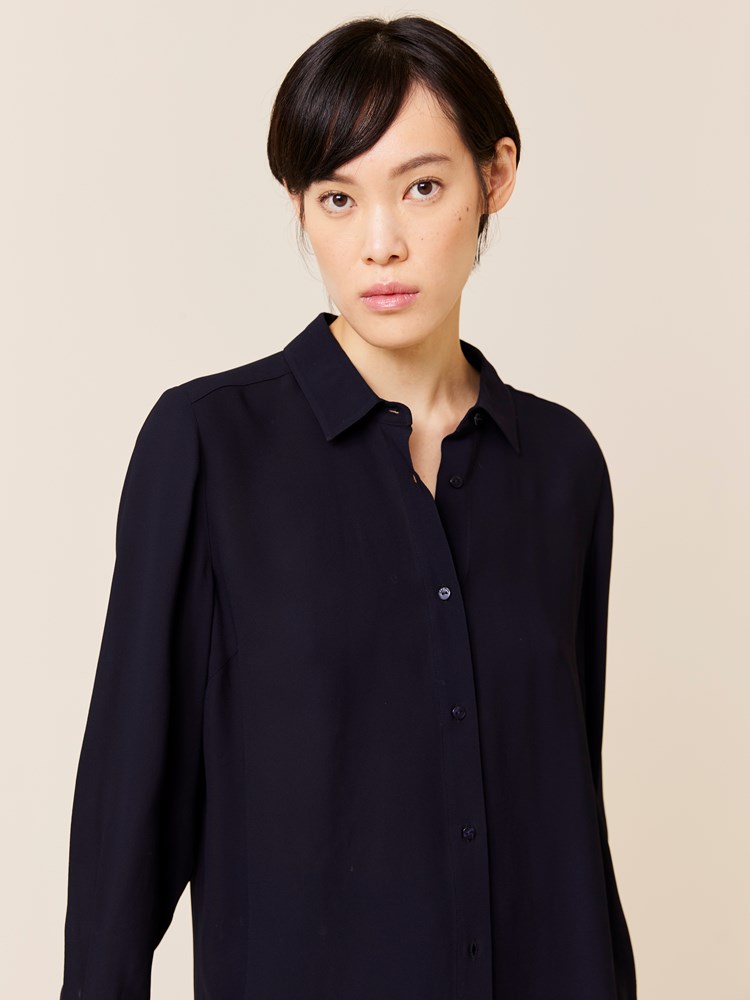 Salima bluse 7509194_EM6-JEANPAUL-W24-Front_6909_Salima bluse EM6_Salima bluse EM6 7509194.jpg_Front||Front
