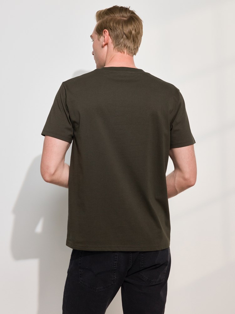 Bono t-skjorte 7509229_GOY-MARIOCONTI-A24-Modell-Back_chn=match_3736_Bono t-skjorte GOY_Bono t-skjorte GOY 7509229.jpg_Back||Back