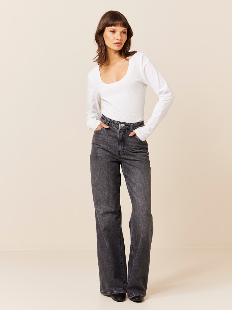 Mathilde topp 7509240_O68-JEANPAUL-W24-Front_1815_Mathilde topp_Mathilde topp O68_Mathilde topp O68 7509240.jpg_Front||Front