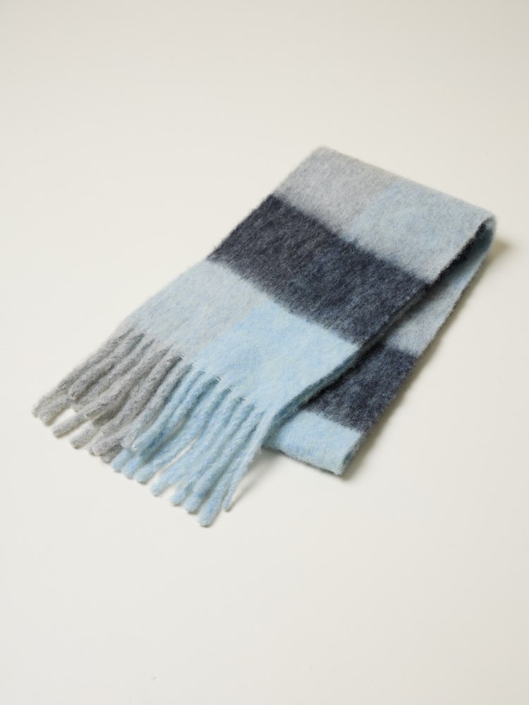 Apolline skjerf 7509373_E8S-JEANPAUL-W24-Front_5934_Apolline skjerf E8S_Apolline skjerf E8S 7509373.jpg_Front||Front