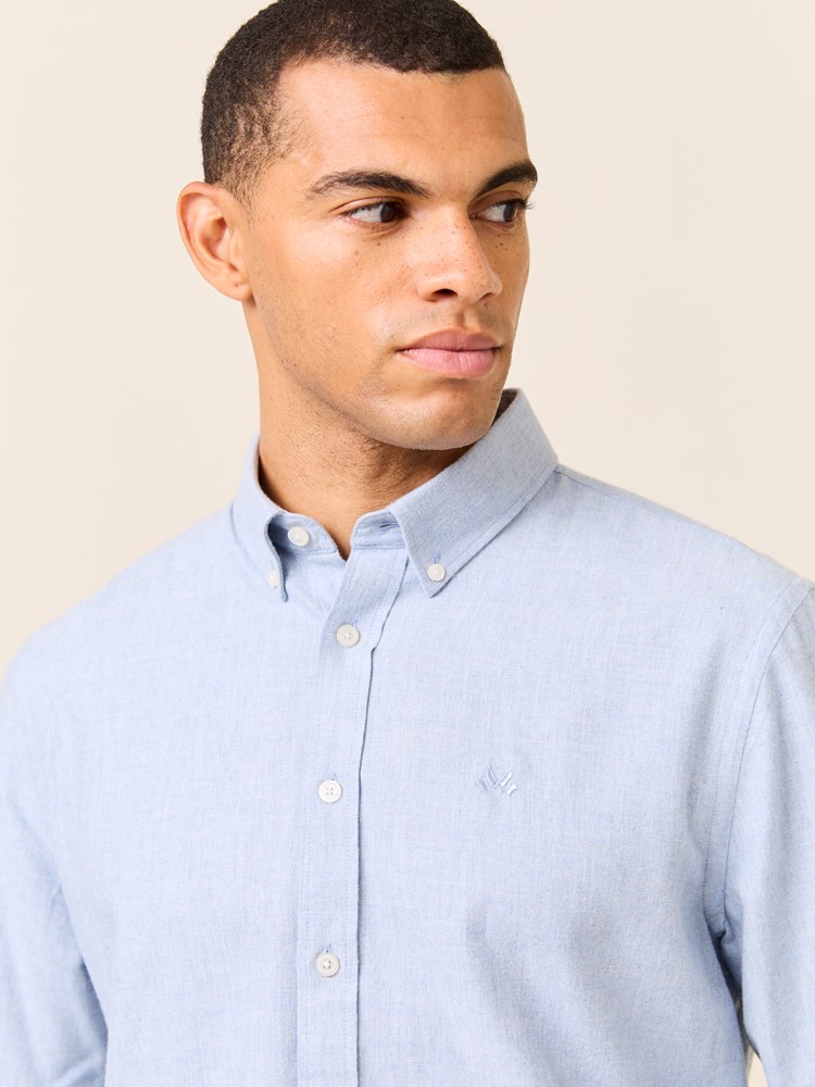 Lionel skjorte - Regular fit 7509376_EAV-JEANPAUL-W24-Modell-Front_5922_Lionel skjorte - Regular fit EAV_Lionel skjorte - Regular fit EAV 7509376.jpg_Front||Front