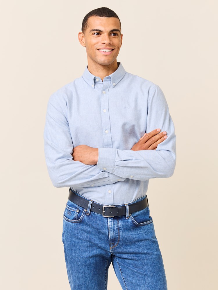 Lionel skjorte - Regular fit 7509376_EAV-JEANPAUL-W24-Modell-Front_7334_Lionel skjorte - Regular fit EAV_Lionel skjorte - Regular fit EAV 7509376.jpg_Front||Front