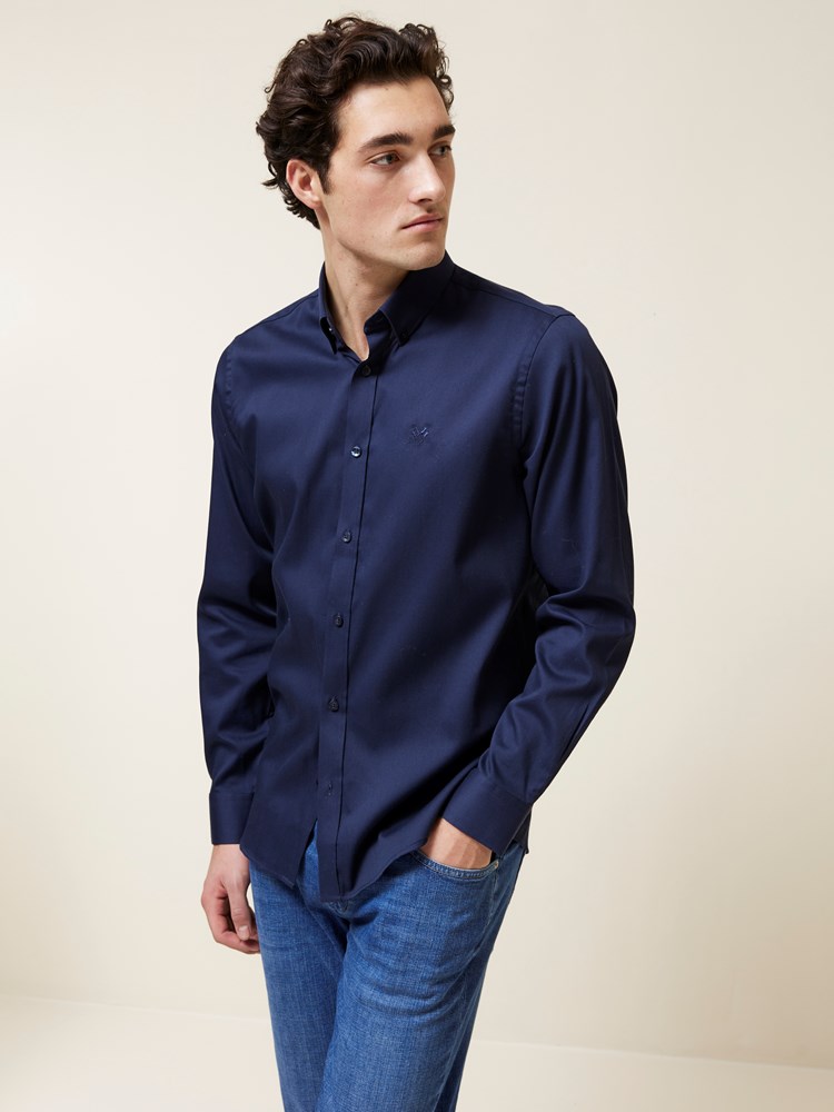 Peretti skjorte - Regular fit 7509503_EM6-JEANPAUL-A24-Front_1243_Peretti skjorte - Regular fit EM6_Peretti skjorte - Regular fit EM6 7509503.jpg_Front||Front