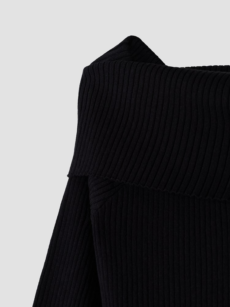 Tinka genser 7509516_CAB-DONNA-A24-Front_6086_Tinka genser_Tinka genser CAB_Tinka genser CAB 7509516.jpg_Front||Front