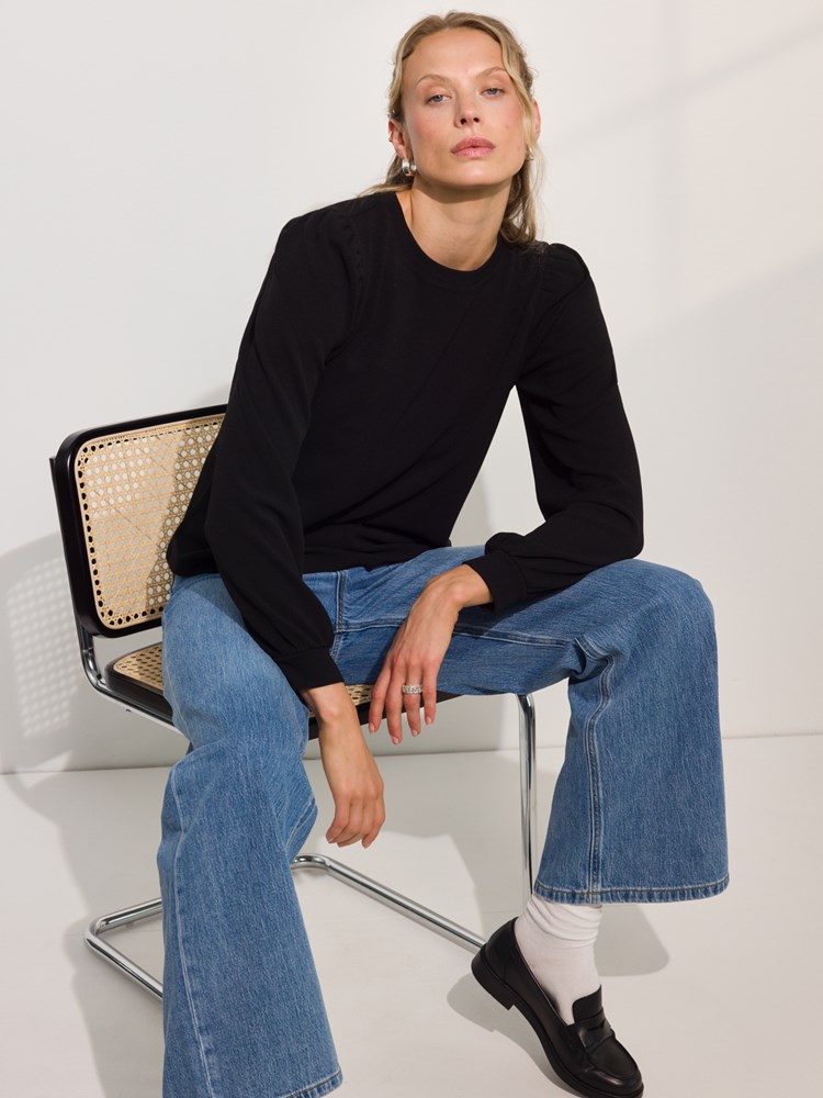 Emine topp 7509550_CAB-DONNA-A24-Modell-Front_chn=match_5520_Emine topp CAB_Emine topp CAB 7509550.jpg_Front||Front