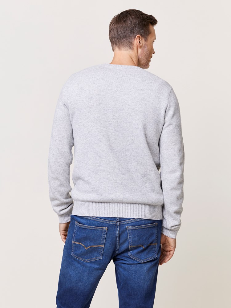 Colorado genser 7509557_IEY-REDFORD-W24-Modell-Back_chn=match_2739_Colorado genser IEY_Colorado genser IEY 7509557.jpg_Back||Back