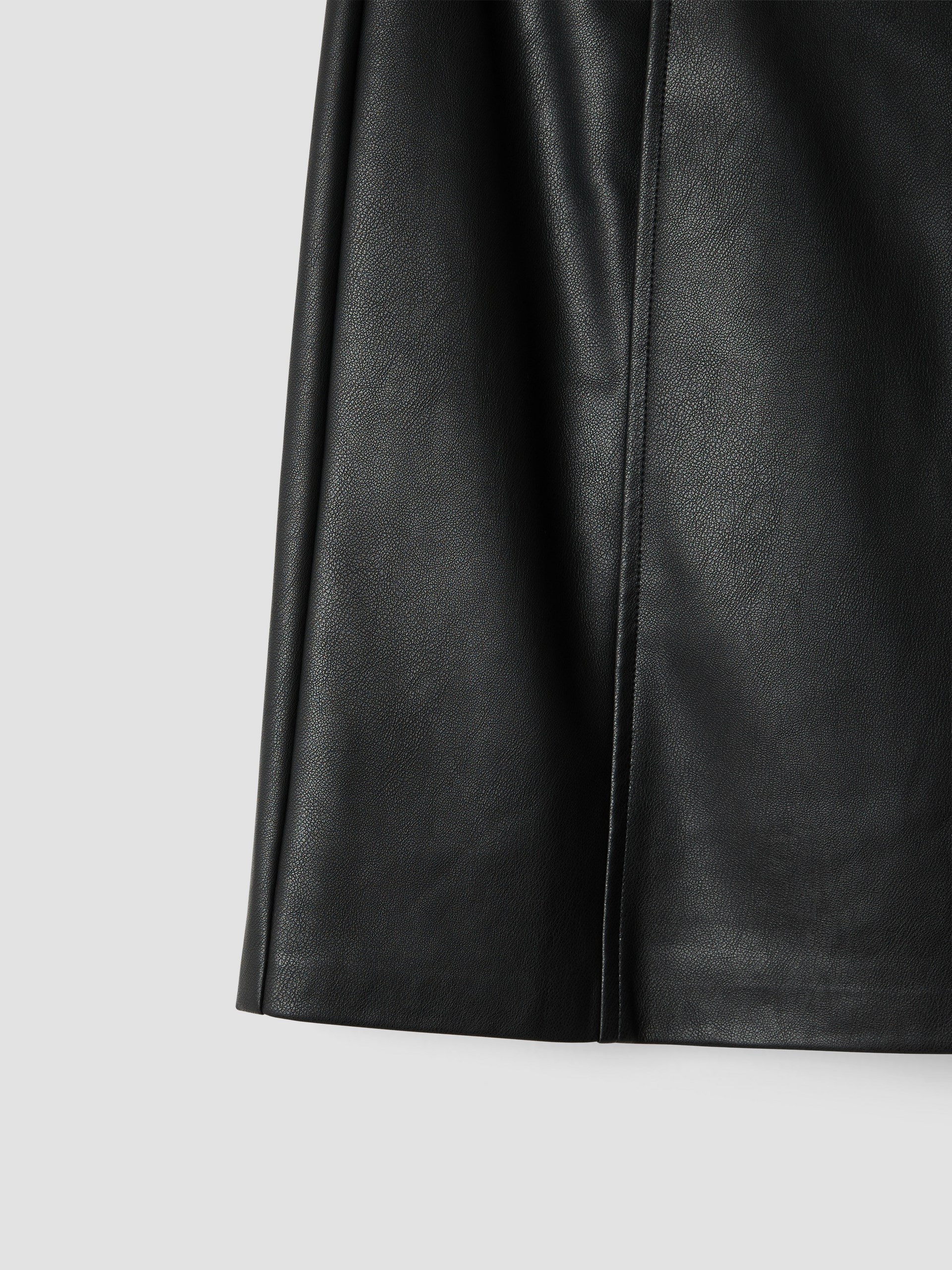 7509640 CAB 7509640_CAB-DONNA-A24-Front_9209_Louise skjørt.jpg_Front||Front