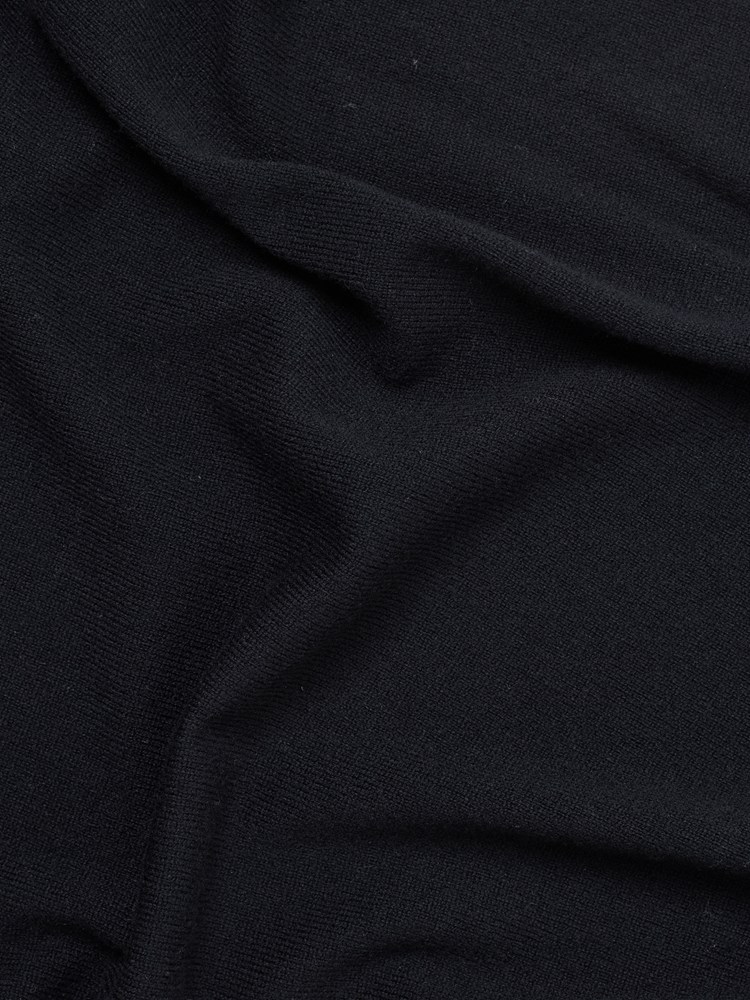 Vita merinoskjerf 7509648_CAB-MARIEPHILIPPE-A24-Front_214_Vita skjerf CAB_Vita merinoskjerf CAB_Vita merinoskjerf CAB 7509648.jpg_Front||Front