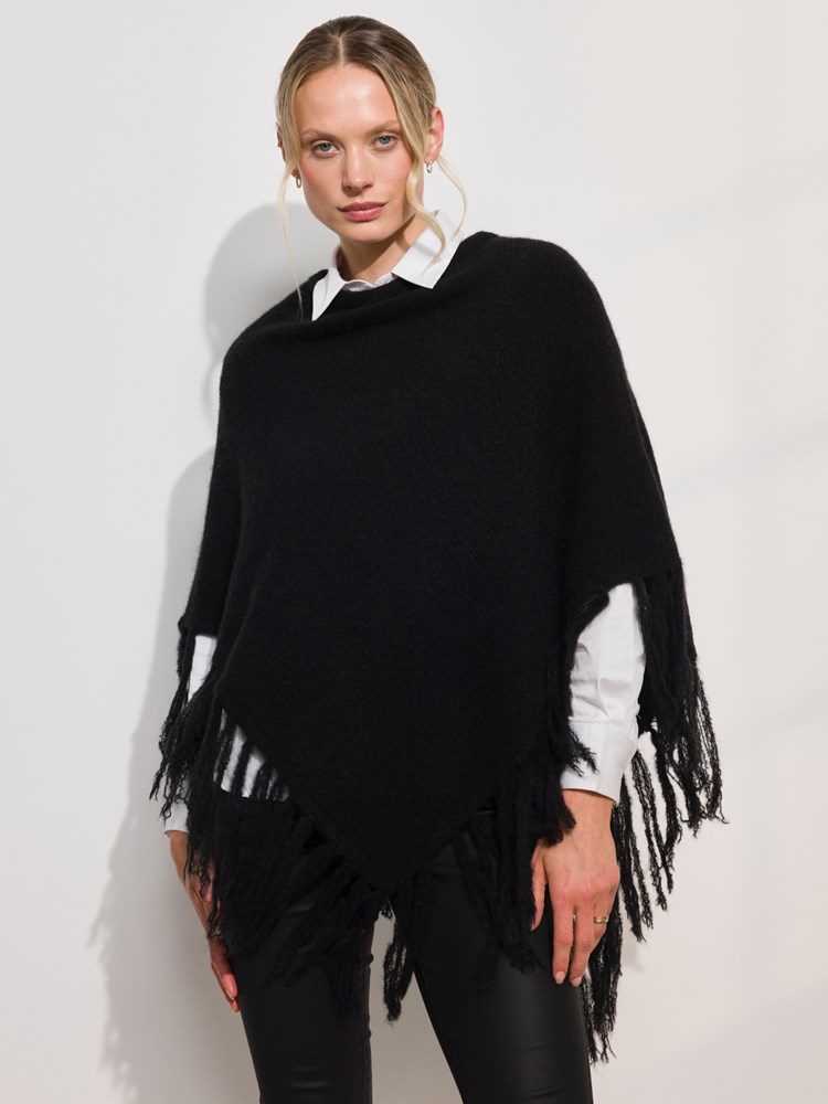 Anna poncho 7509691_CAB-MARIEPHILIPPE-A24-Modell-Front_chn=match_4093_Anna poncho CAB_Anna poncho CAB 7509691.jpg_Front||Front