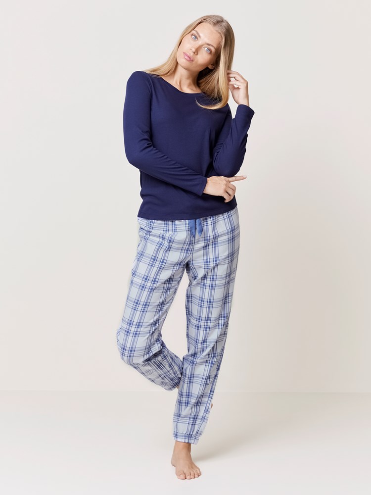 Melania topp 7509735_EM1-VAVITE-W24-Modell-Front_chn=match_6953_Melania topp EM1_Melania topp EM1 7509735.jpg_Front||Front