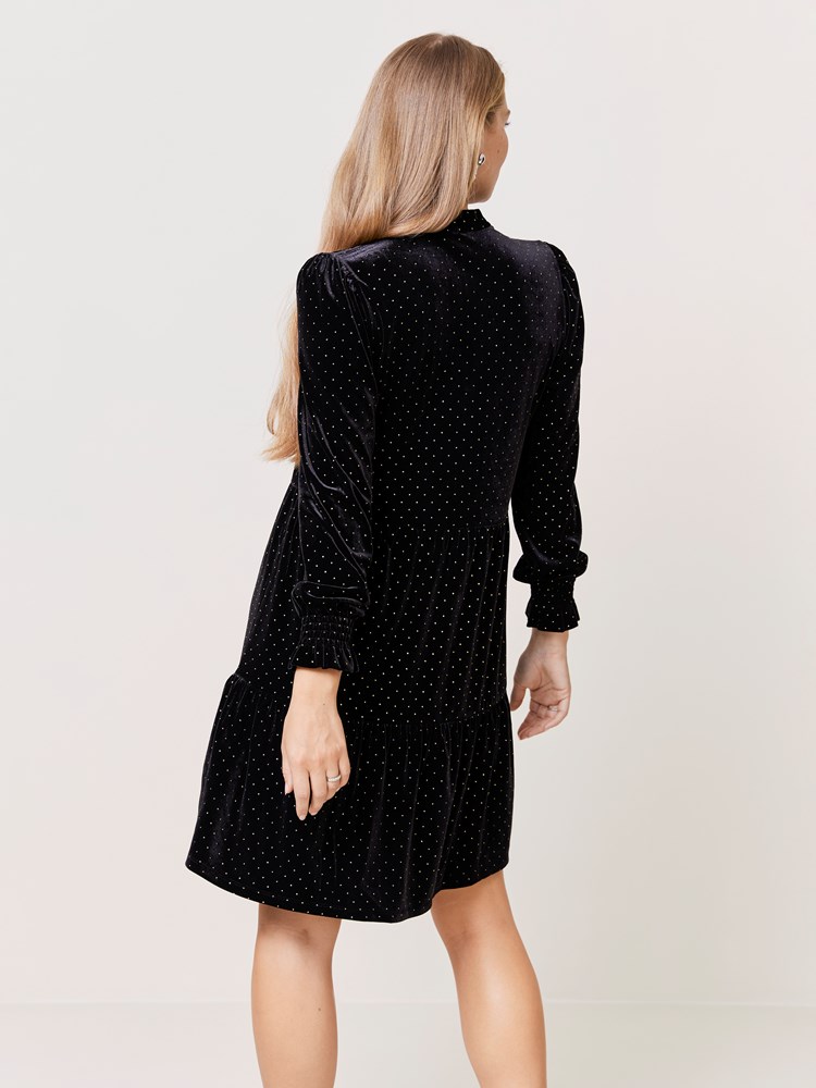 Coco kjole 7509813_CAB-VAVITE-W24-Modell-Back_chn=match_3345_Coco kjole CAB 7509813.jpg_Back||Back