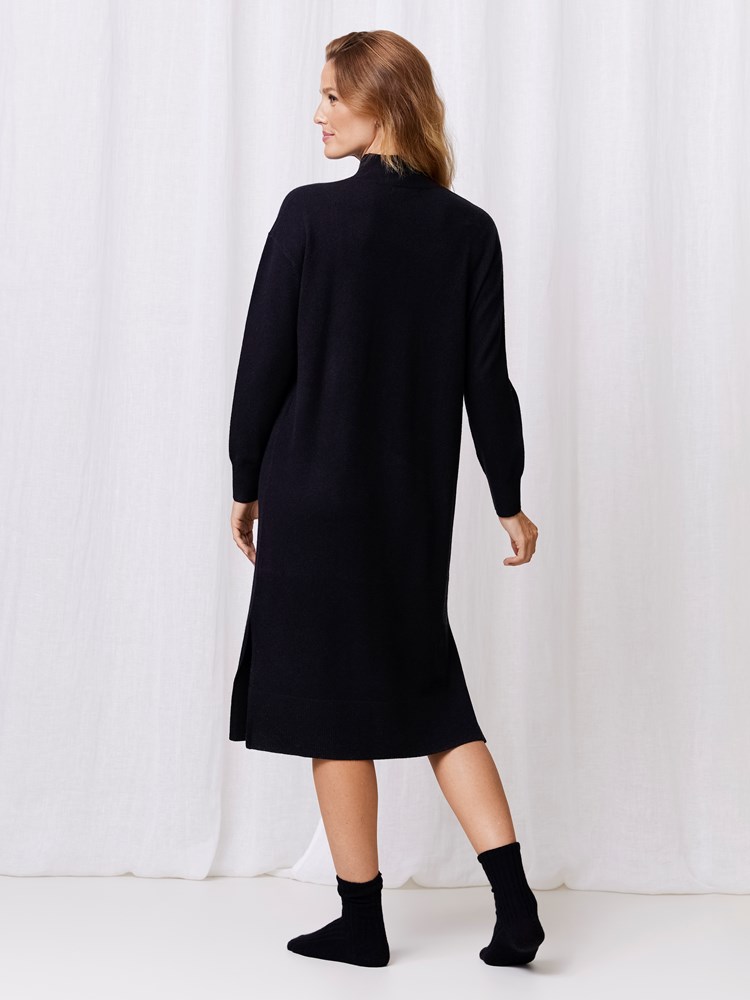 Caitlin premium kjole 7509833_CAB-MARIEPHILIPPE-W24-Modell-Back_chn=match_9664_Caitlin premium kjole CAB 7509833.jpg_Back||Back