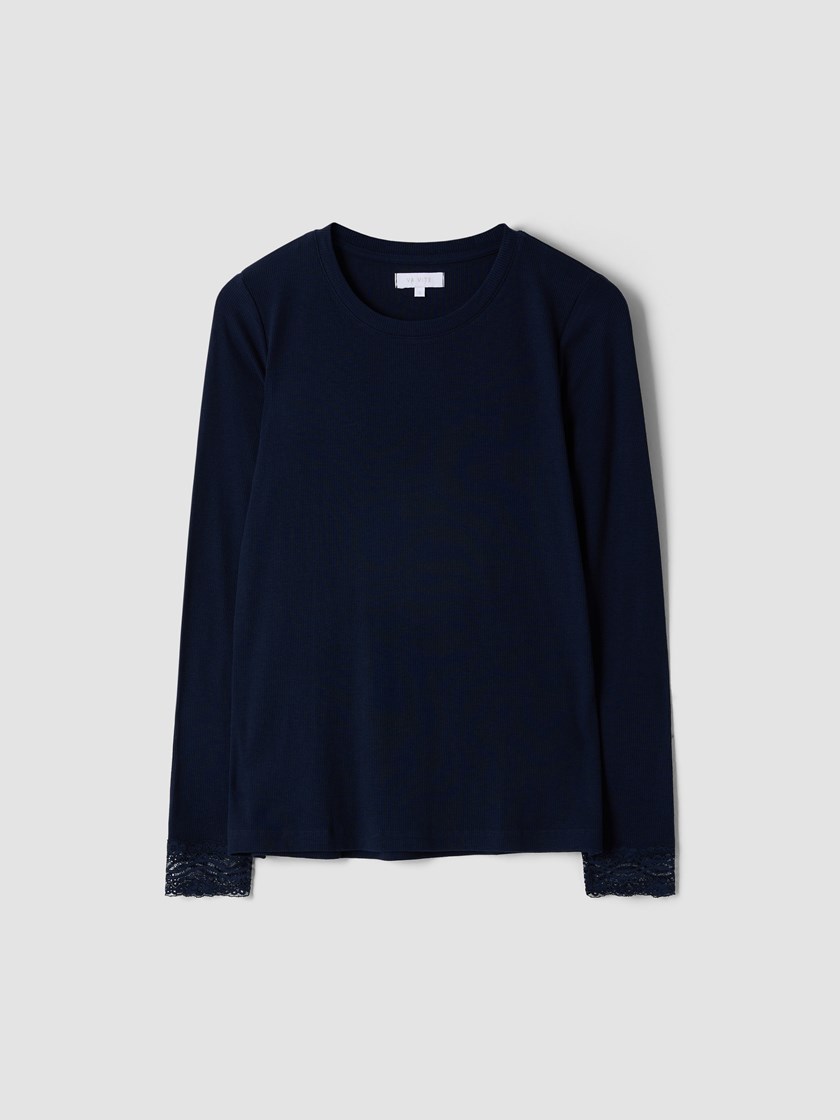 7509988 EM1 7509988_EM1-VAVITE-W25-Front_3187_Melania pysjsett EM1.jpg_Front||Front