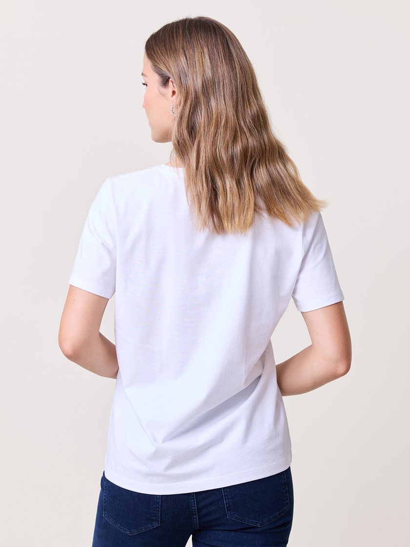 7510026 O79 7510026_O79-VAVITE-NOS-Modell-Back_chn=match_7219_Olivia rundhals t-skjorte O79.jpg_Back||Back