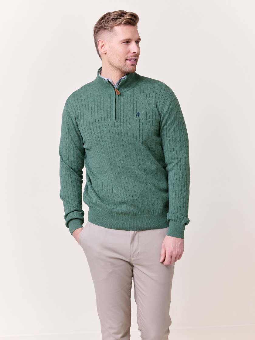 7510030 I6U 7510030_I6U-REDFORD-S25-Modell-Front_chn=match_5591_Coast zip genser I6U.jpg_