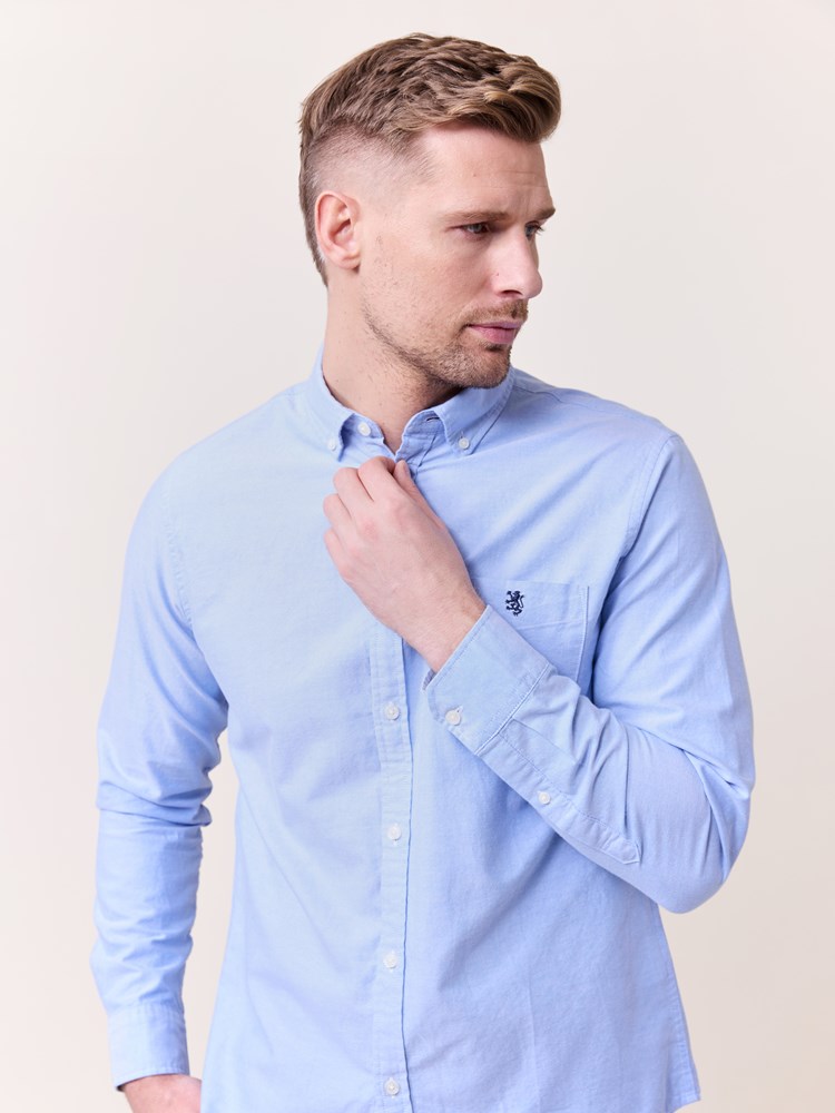 Somerset oxfordskjorte 7510033_EN3-REDFORD-S25-Modell-Front_chn=match_7312_Somerset oxfordskjorte EN3_Somerset oxfordskjorte EN3 7510033.jpg_