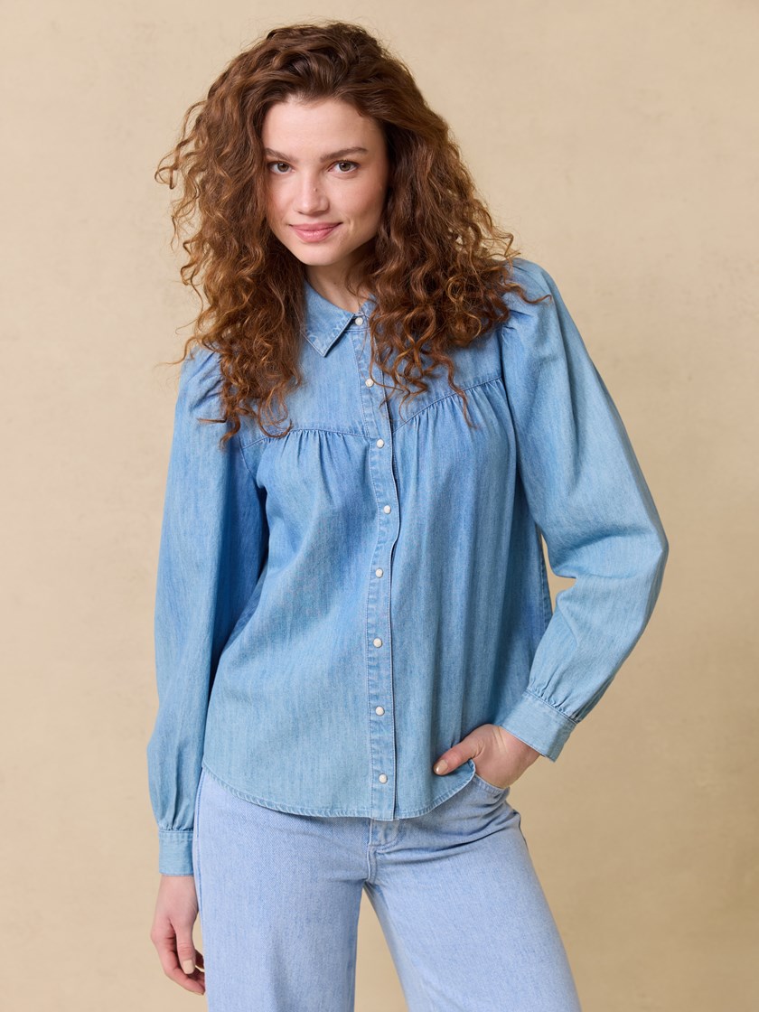 7510035 ECL 7510035_ECL-JEANPAUL-S25-Modell-Front_9041.jpg_Front||Front