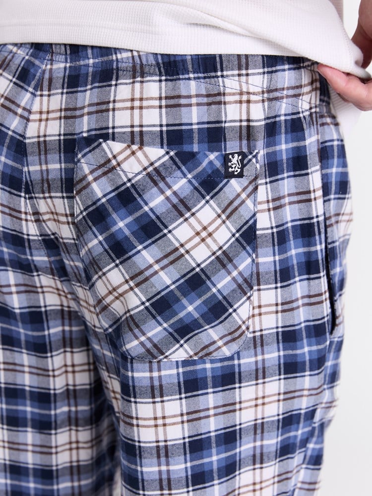 Aspen pysjbukse 7510074_C29-REDFORD-W25-Modell-Back_chn=match_2051_Aspen pysjbukse C29_Aspen pysjbukse C29 7510074.jpg_Back