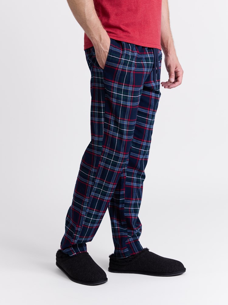 Aspen pysjbukse 7510074_EMW-REDFORD-W25-Modell-Front_chn=match_236_Aspen pysjbukse EMW_Aspen pysjbukse EMW 7510074.jpg_Front