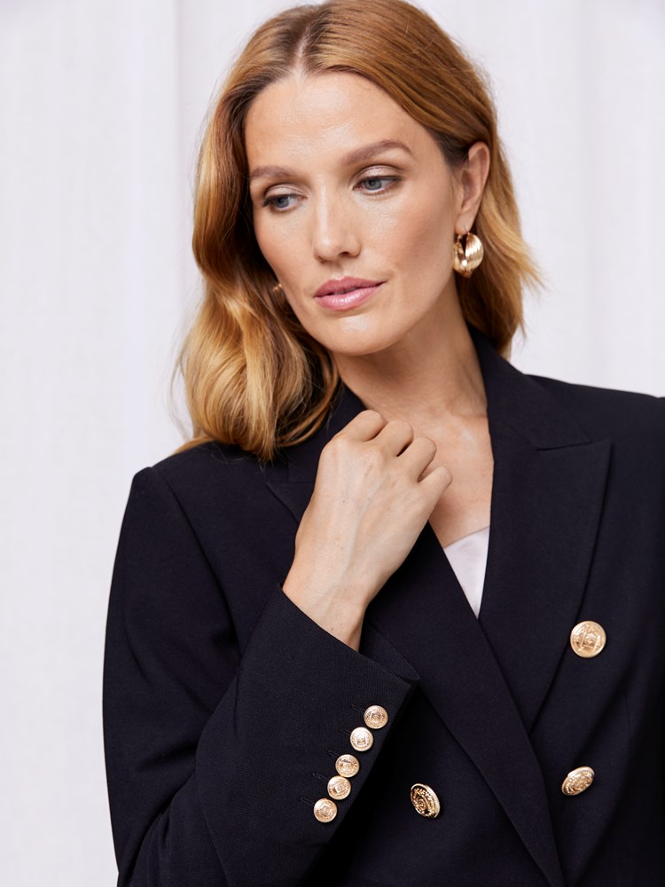 Savita blazer 7510125_CAB-MARIEPHILIPPE-W24-Modell-Front_chn=match_8354_Savita blazer CAB 7510125.jpg_Front||Front