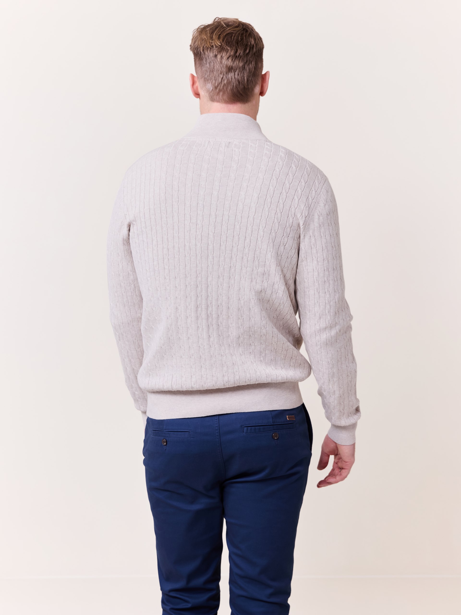 7510134 I2X 7510134_I2X-REDFORD-S25-Modell-Back_chn=match_4023.jpg_