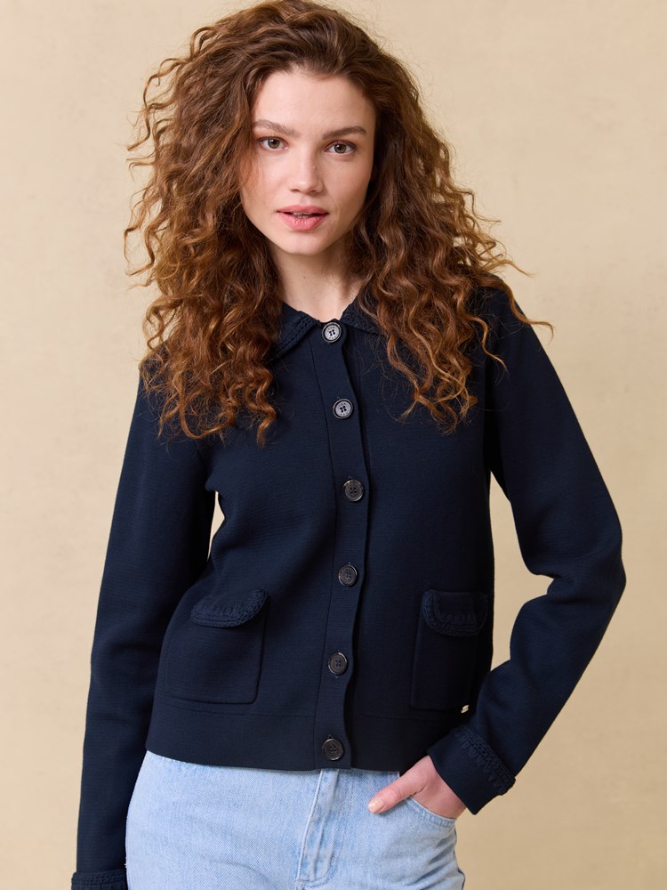 Lulu cardigan 7510164_EM6_Jean Paul_Lulu Cardigan_S25 (1)_Lulu cardigan EM6 7510164.jpg_